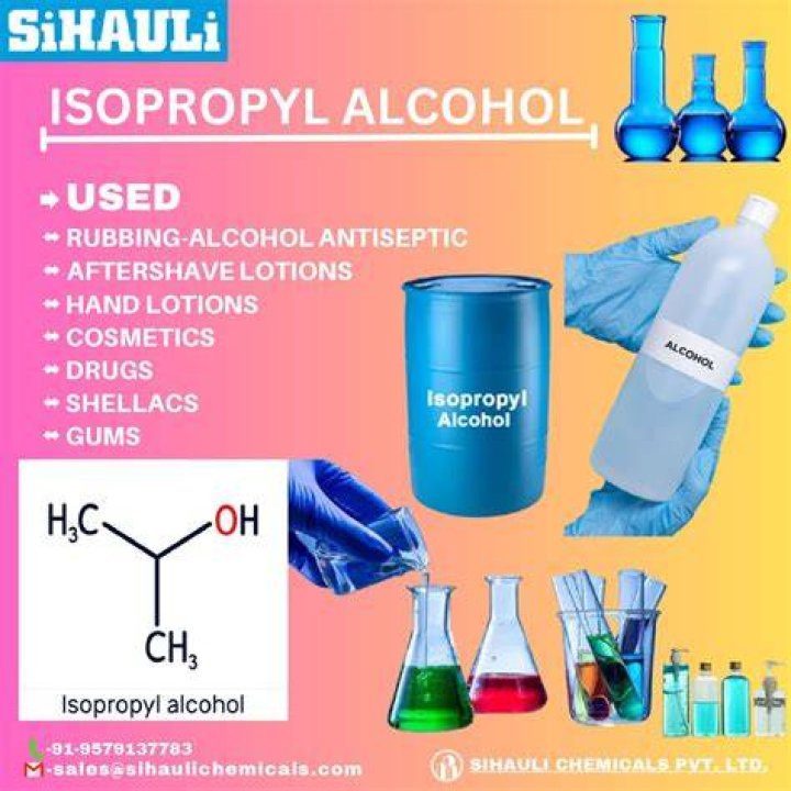 What are the chemicals in alcohol?