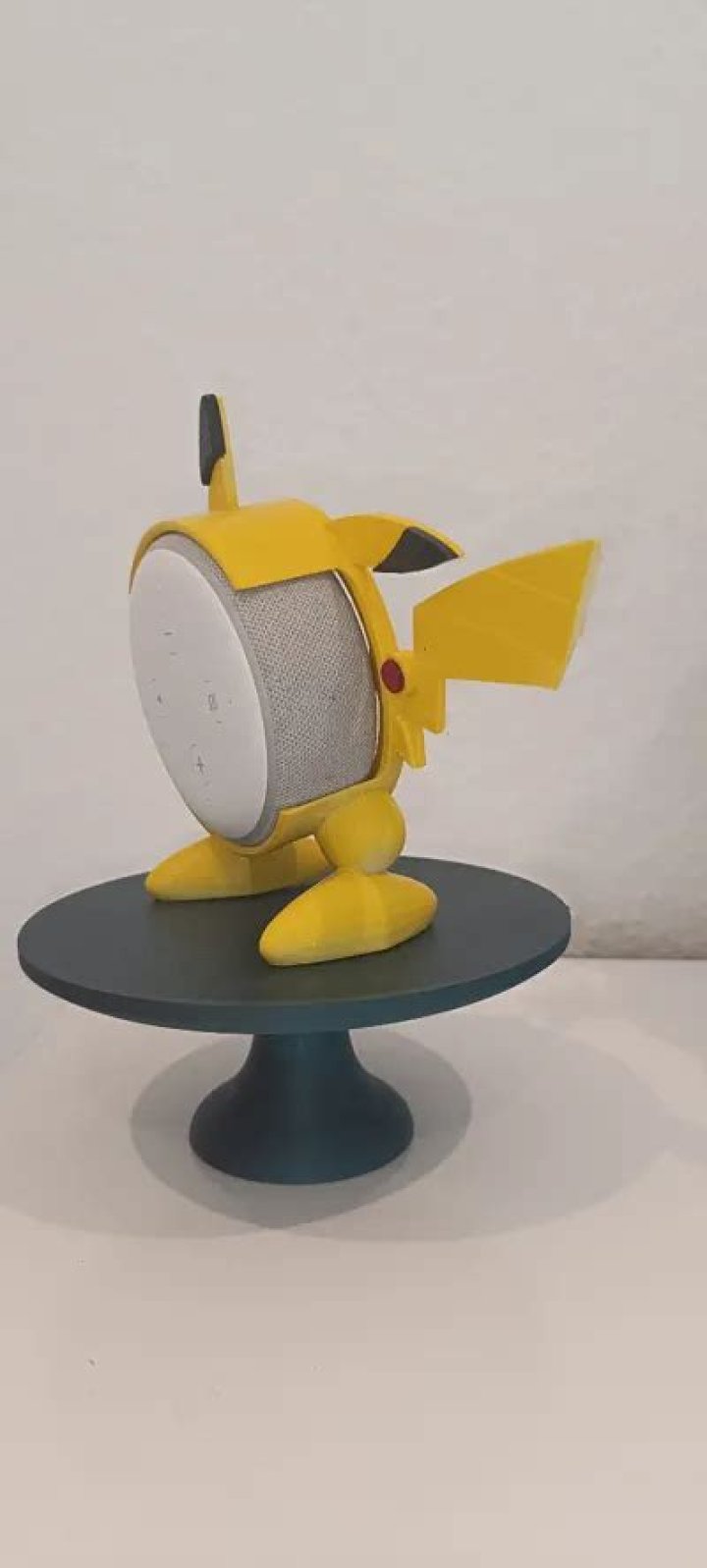What can Alexa Pikachu do?