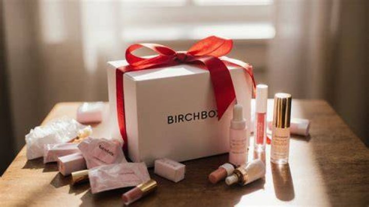 What date does birchbox ship?